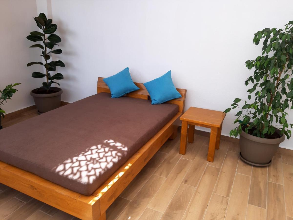 Central Apartment Near The Beach With Huge Private Terrace ルートラキ エクステリア 写真