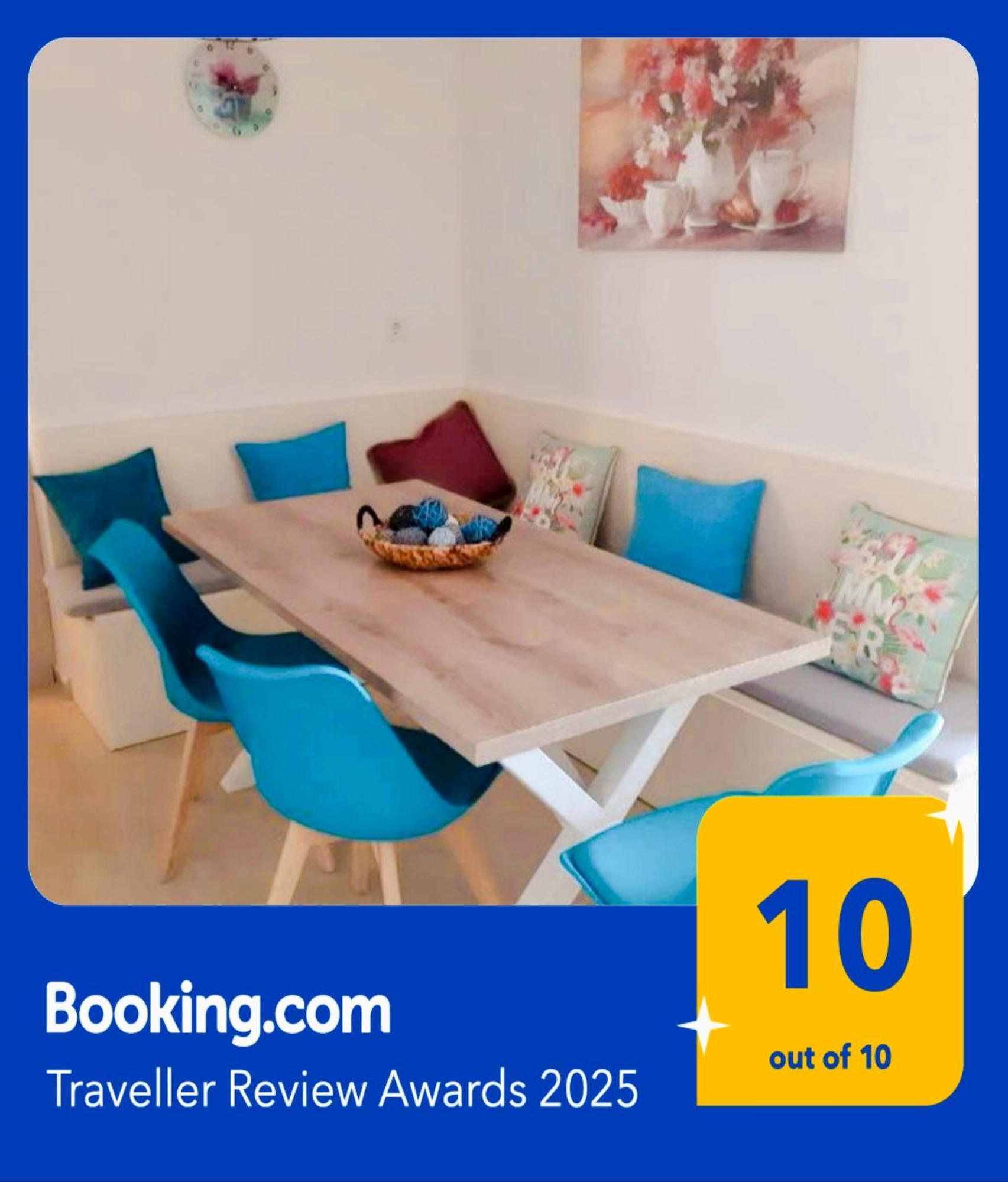 Central Apartment Near The Beach With Huge Private Terrace ルートラキ エクステリア 写真